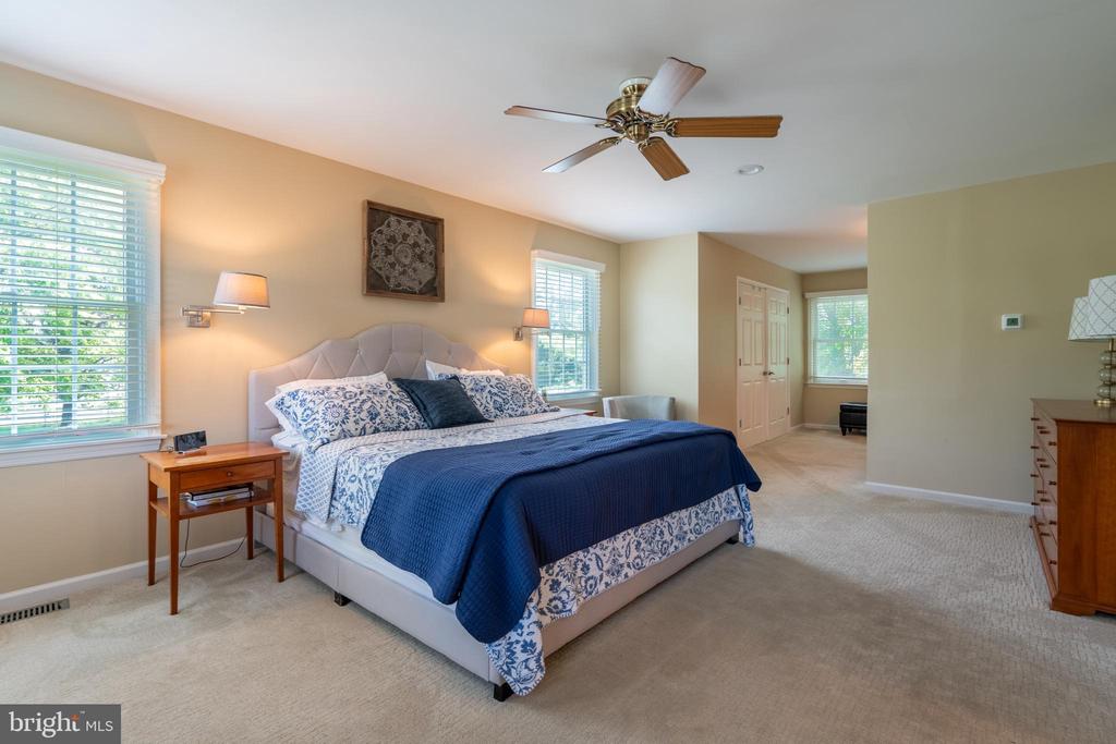 101 Davis Dr