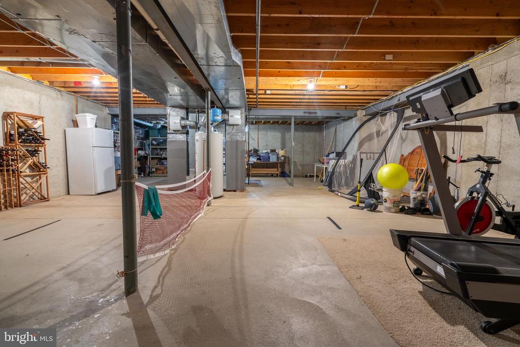 101 Davis Dr