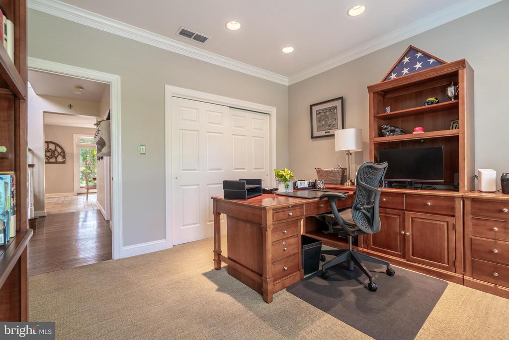101 Davis Dr