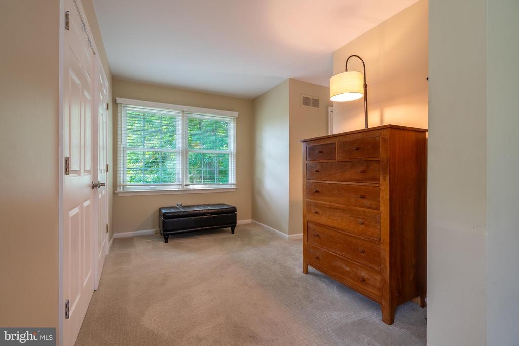 101 Davis Dr