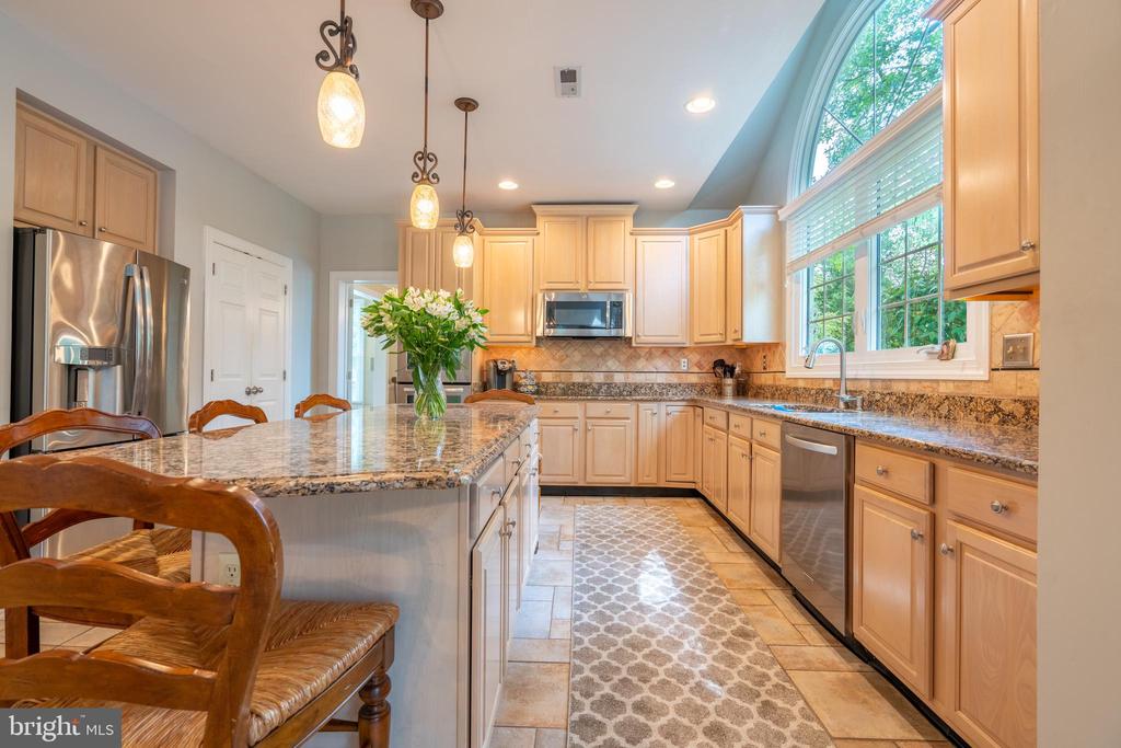 101 Davis Dr