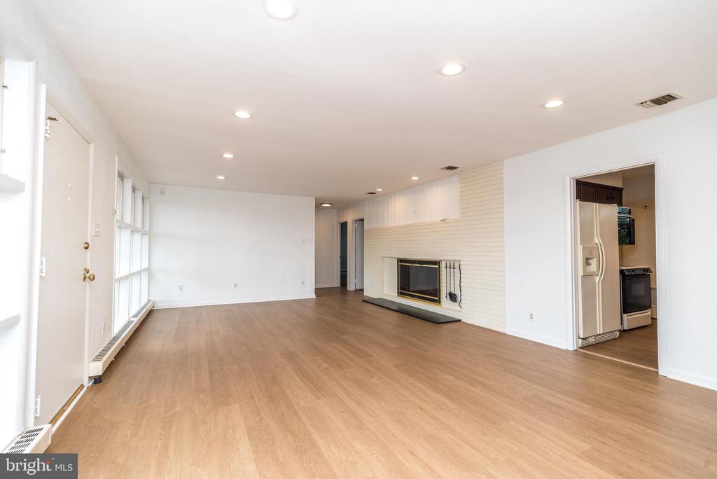 707 Forrest Ave