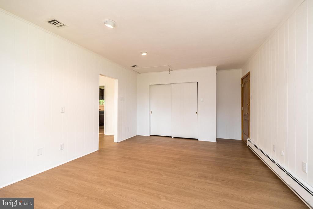 707 Forrest Ave