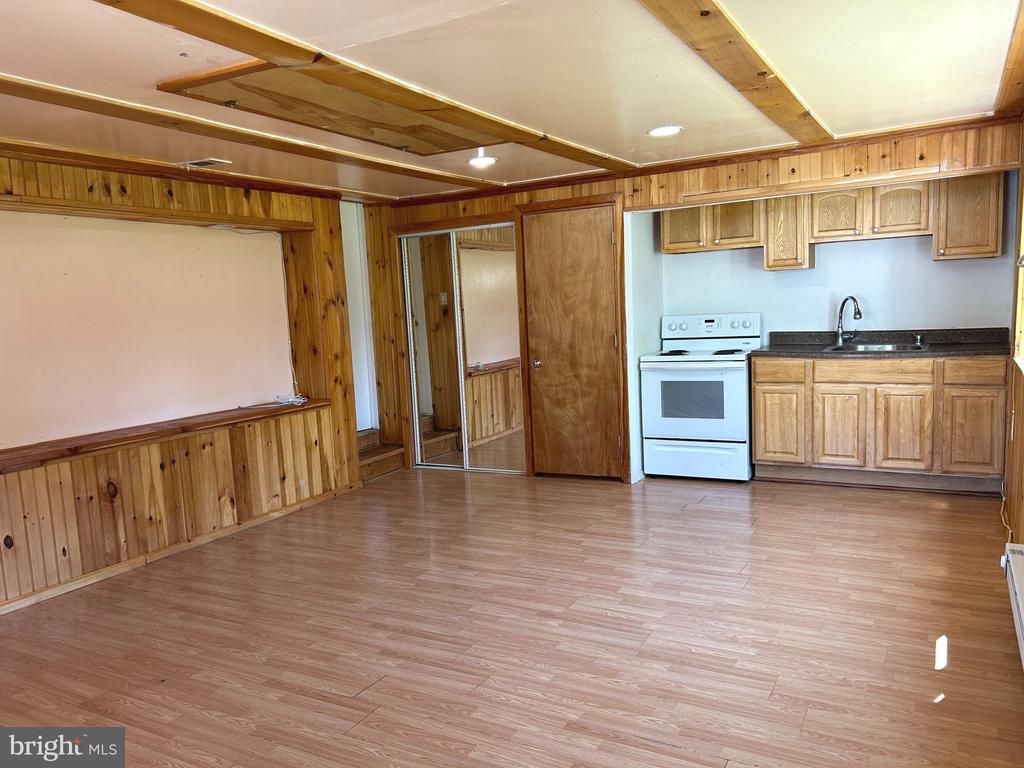 414 Norfolk Rd