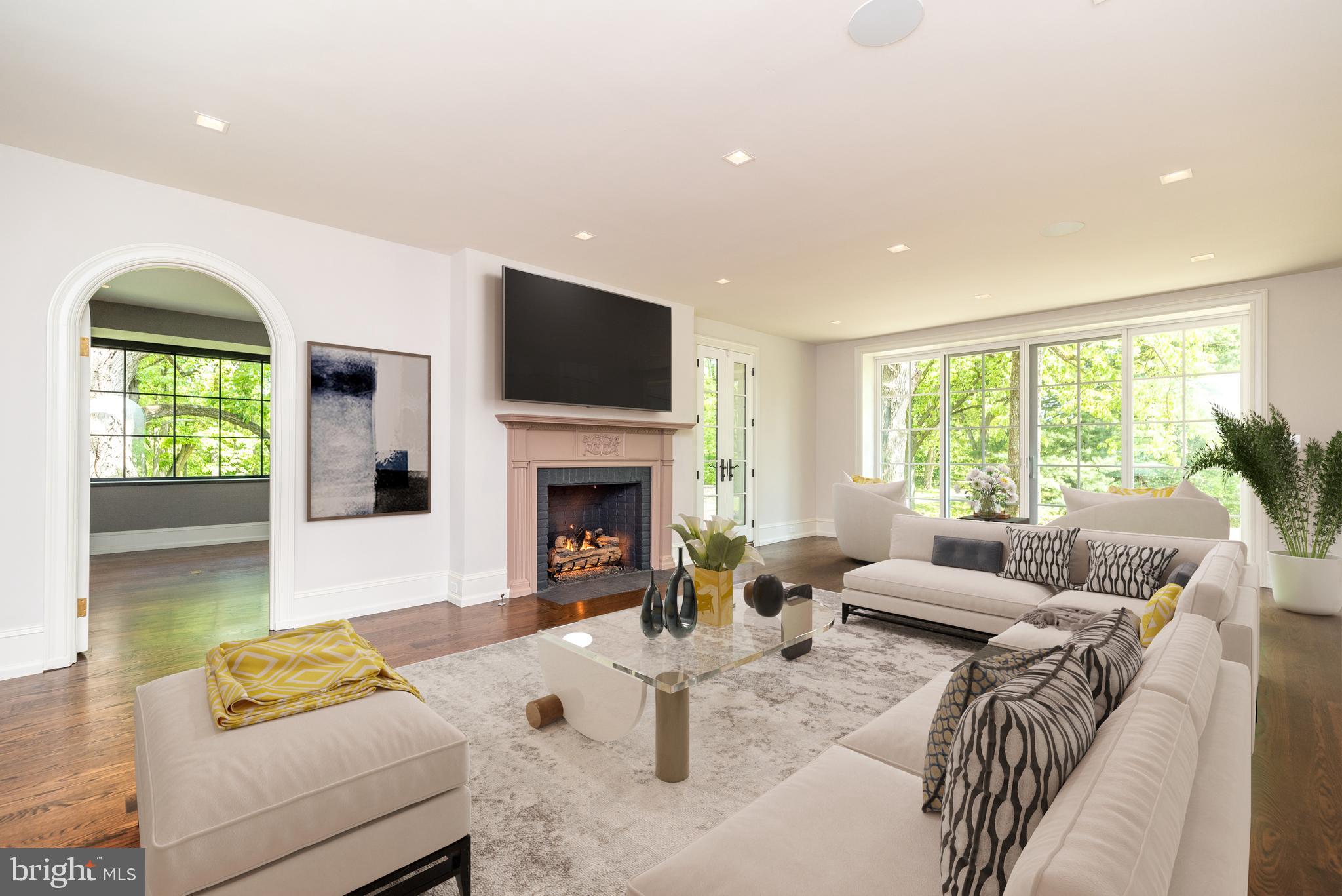 485 Lewis Ln