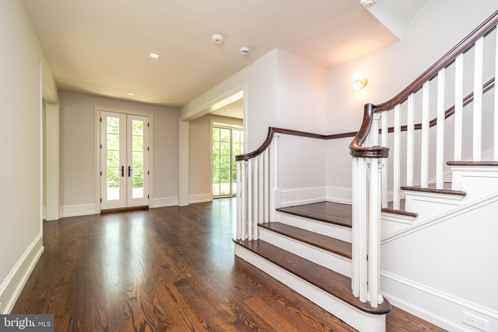 485 Lewis Ln