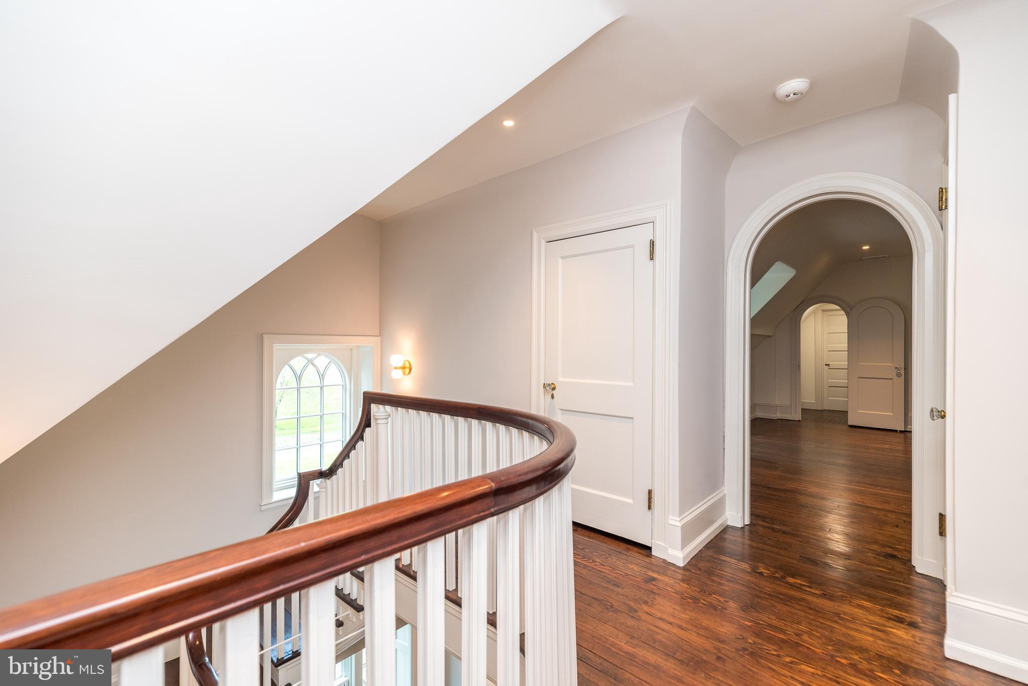485 Lewis Ln