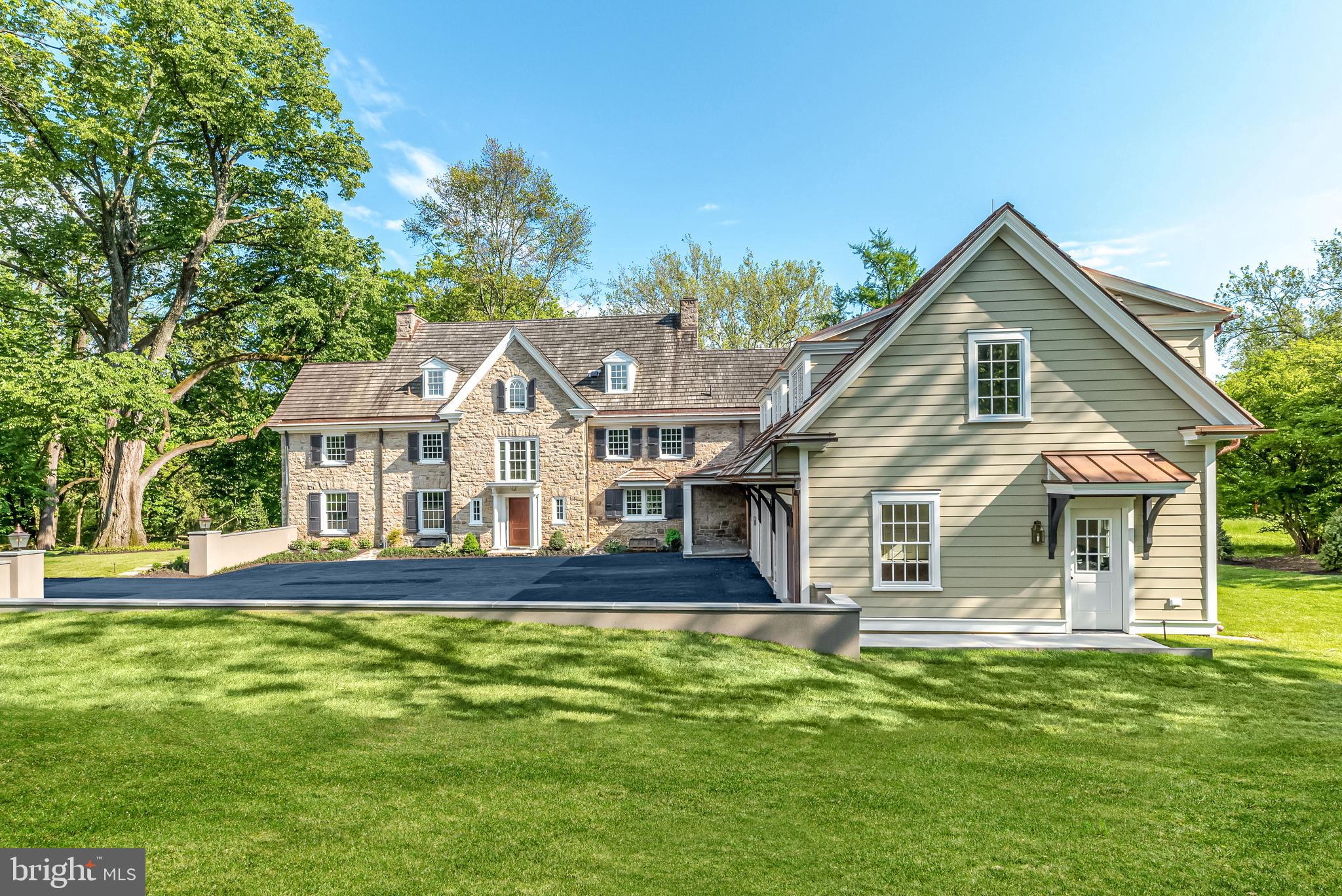 485 Lewis Ln