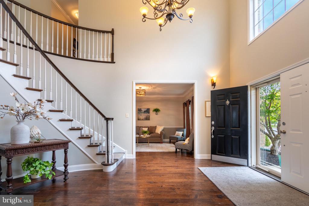 100 Tracey Cir