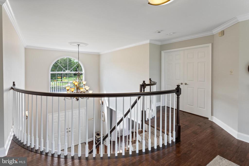 100 Tracey Cir