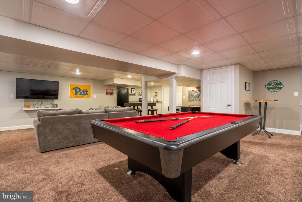 100 Tracey Cir