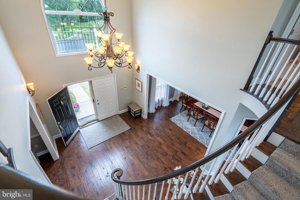 100 Tracey Cir