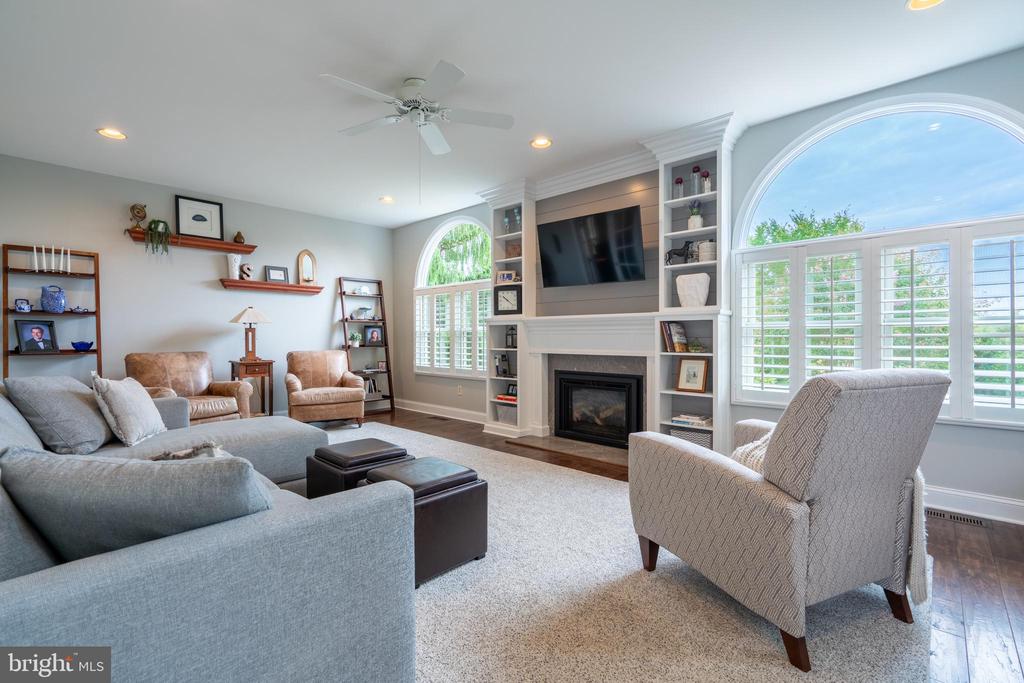 100 Tracey Cir