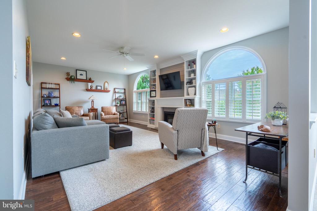 100 Tracey Cir