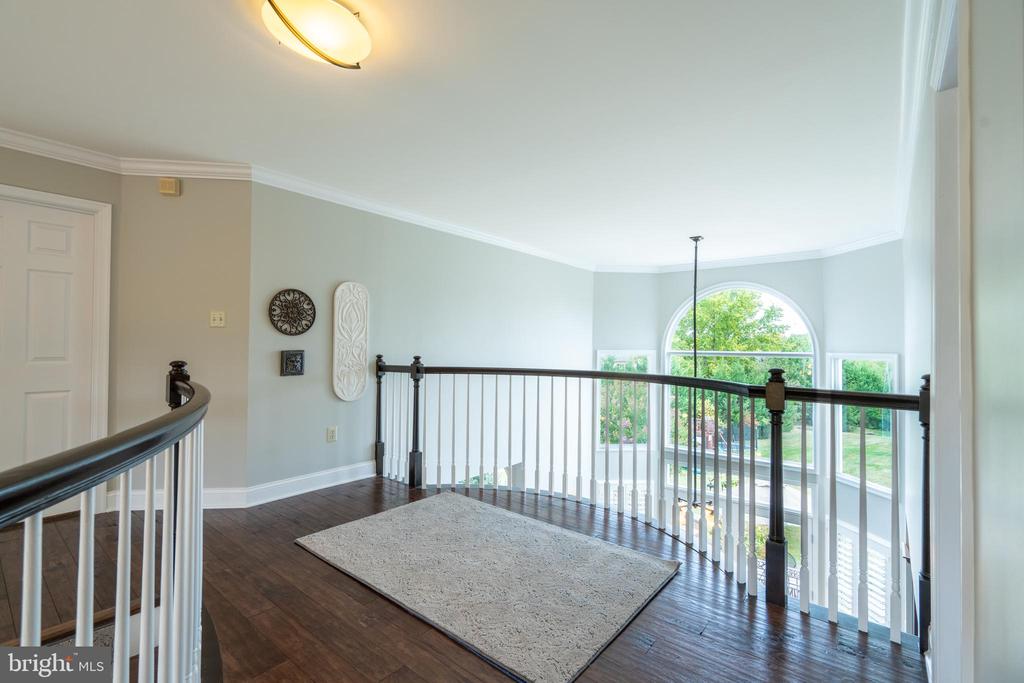 100 Tracey Cir
