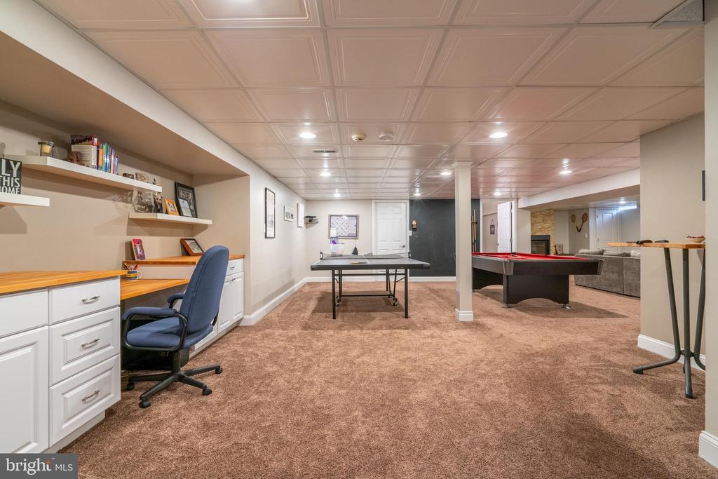 100 Tracey Cir