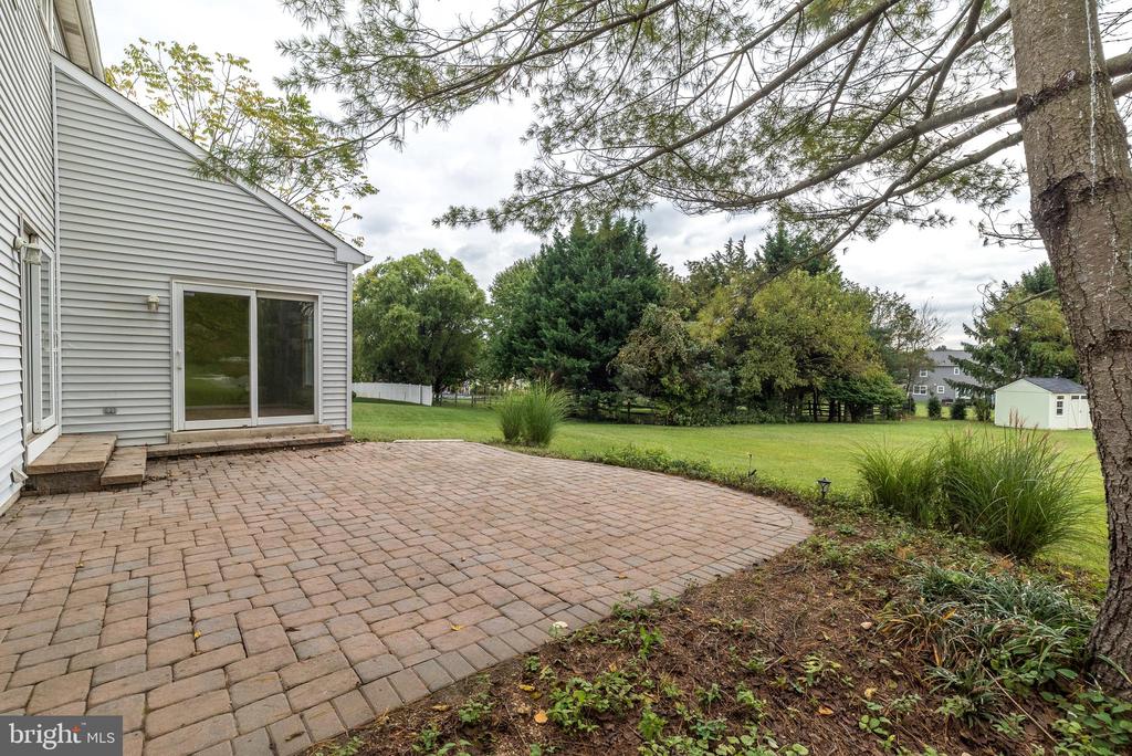 302 Flourtown Rd