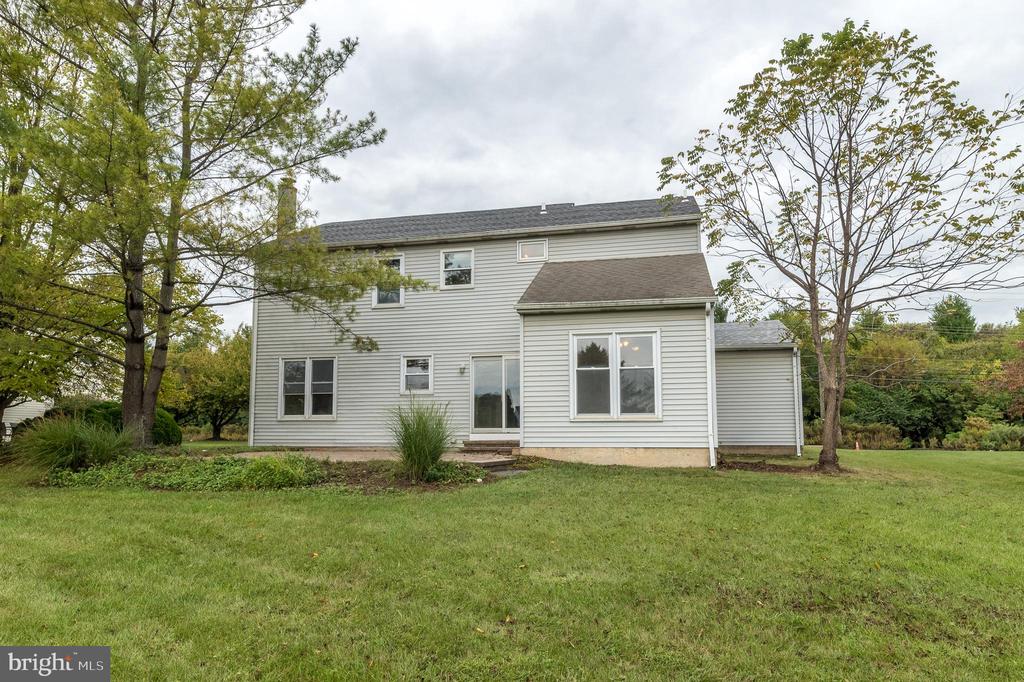 302 Flourtown Rd