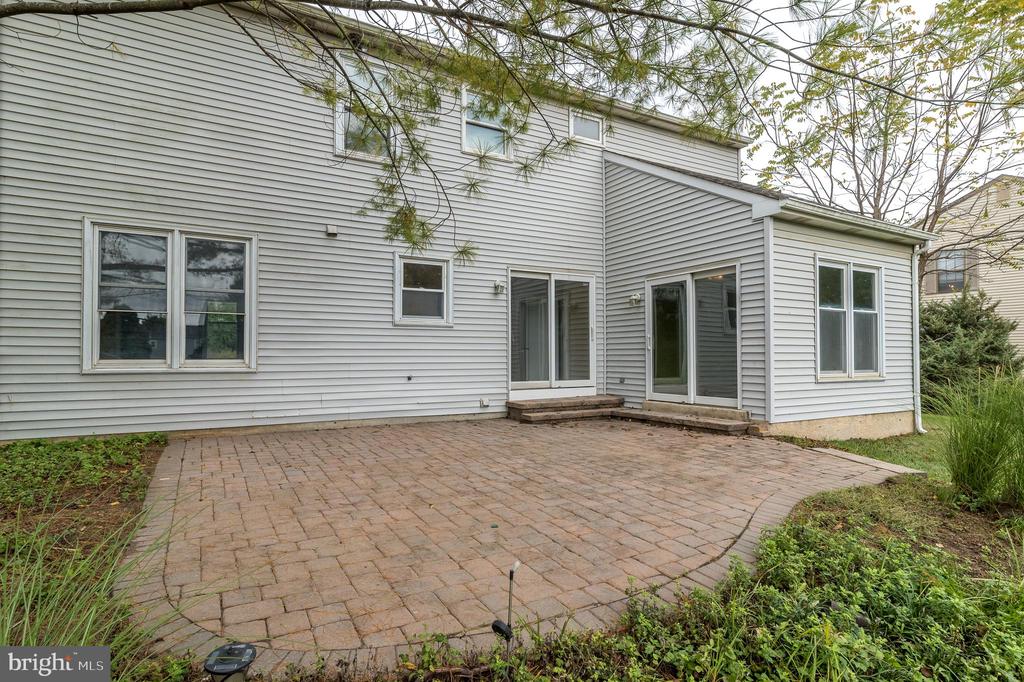 302 Flourtown Rd