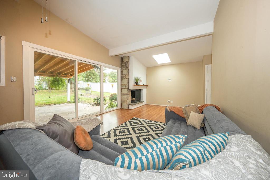 506 Graystone Rd