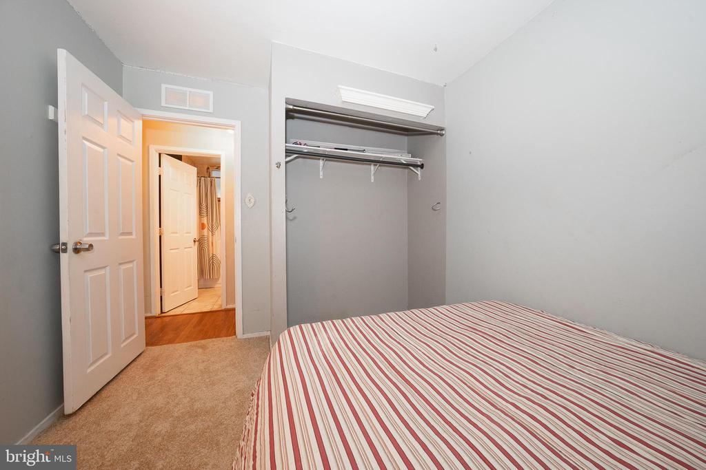 506 Graystone Rd