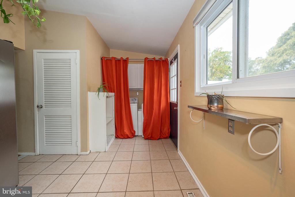 506 Graystone Rd