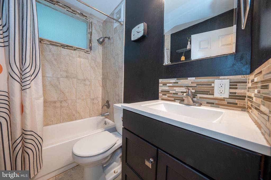 506 Graystone Rd