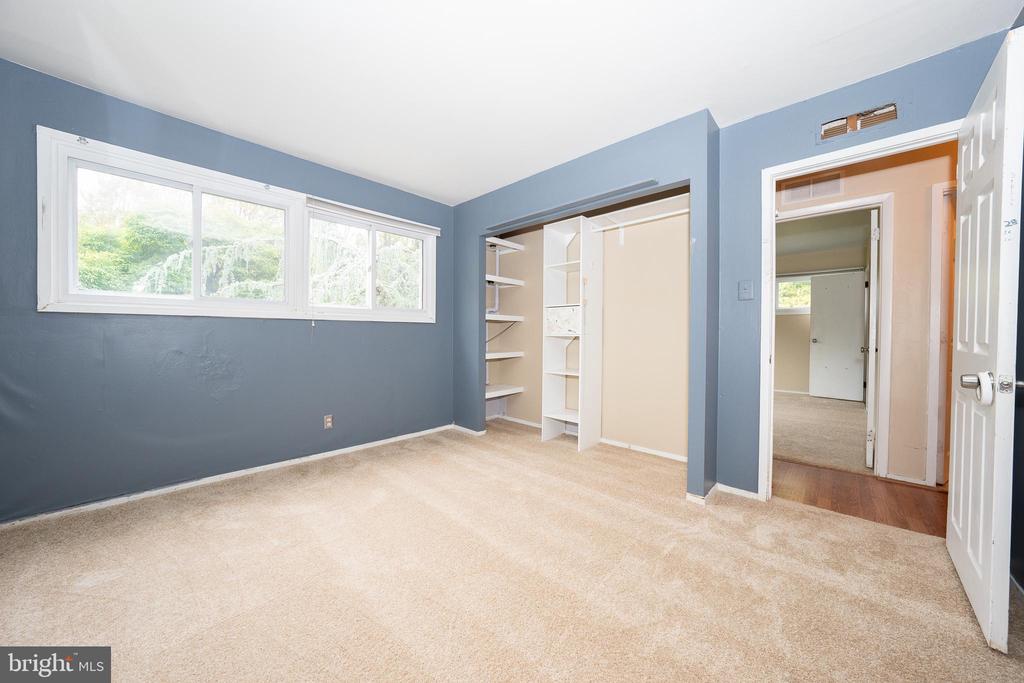 506 Graystone Rd