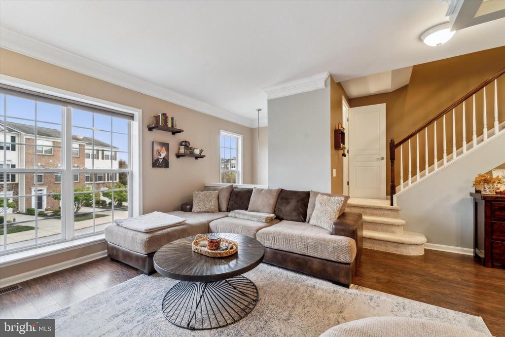 236 Baxter Dr