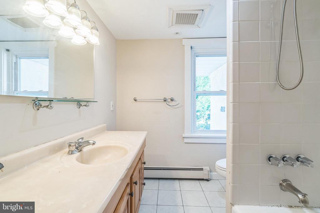 123 Richardson Rd
