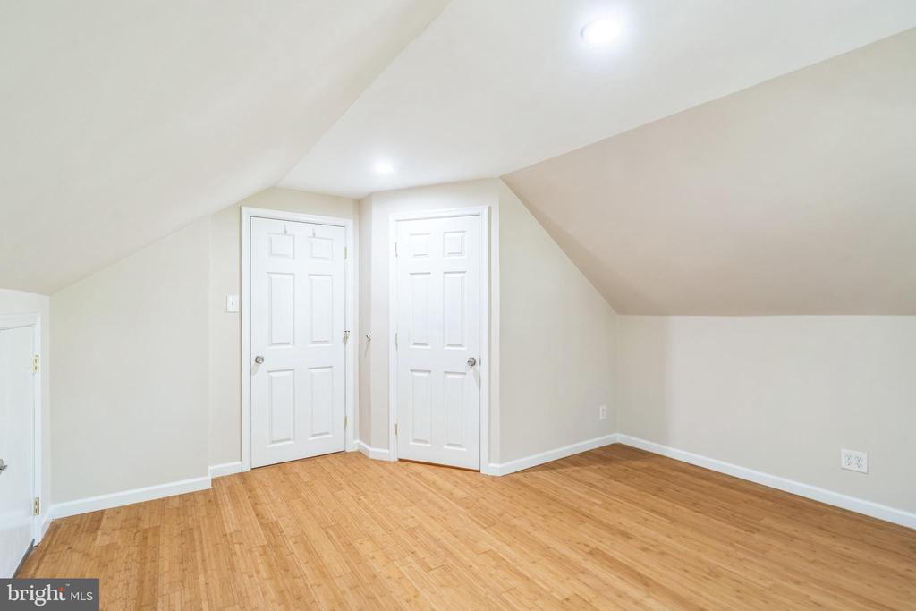123 Richardson Rd
