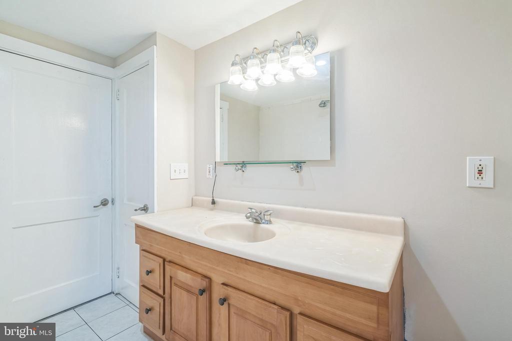 123 Richardson Rd