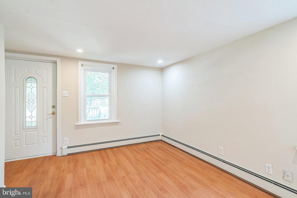 123 Richardson Rd