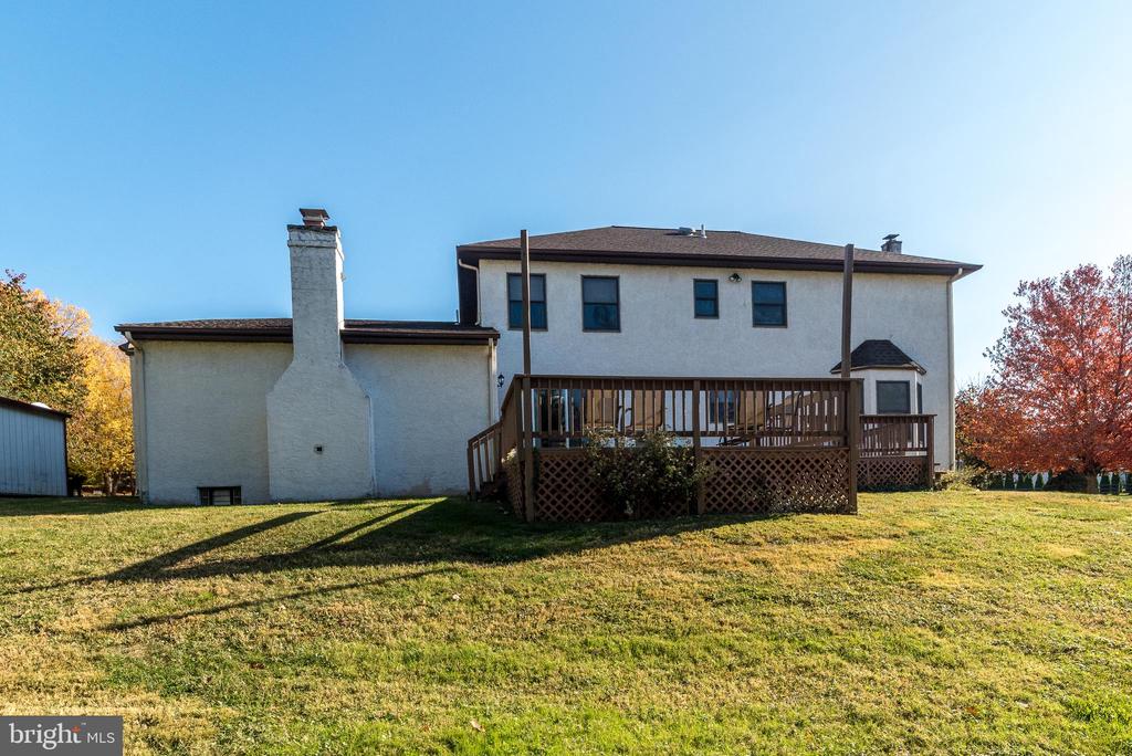 9 Shalimar Ln