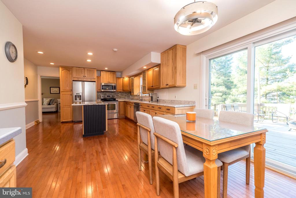 9 Shalimar Ln