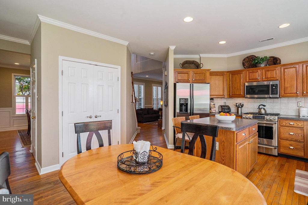 1102 Brynhill Ct