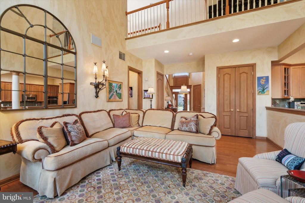 292 Goldenrod Dr