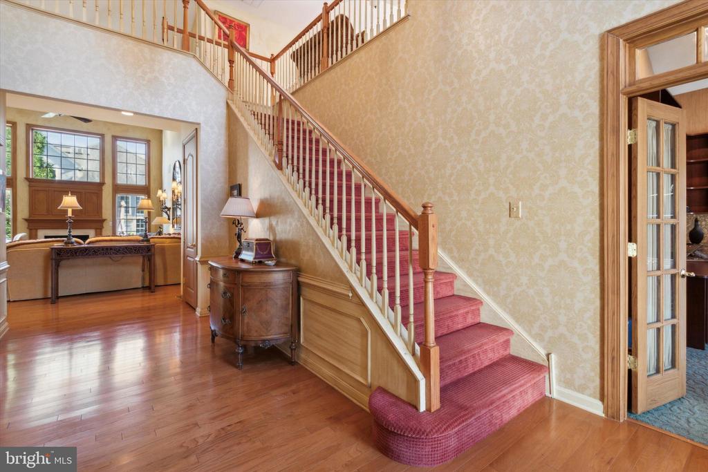 292 Goldenrod Dr