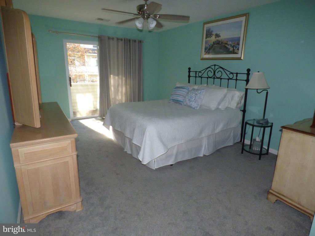312 Dresher Woods Dr