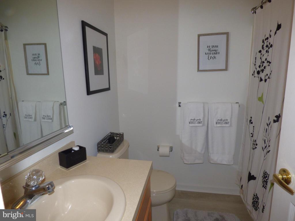 312 Dresher Woods Dr