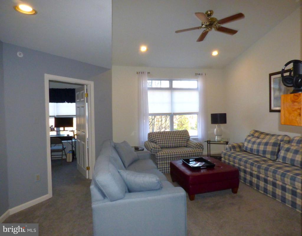 312 Dresher Woods Dr