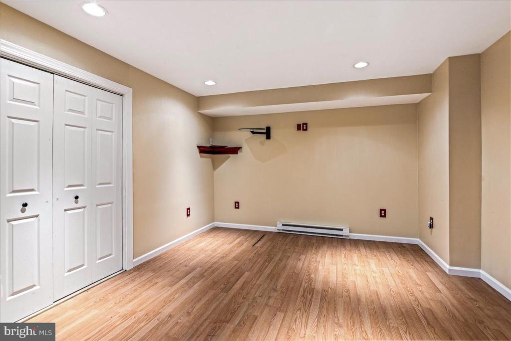 3 Berger Ln