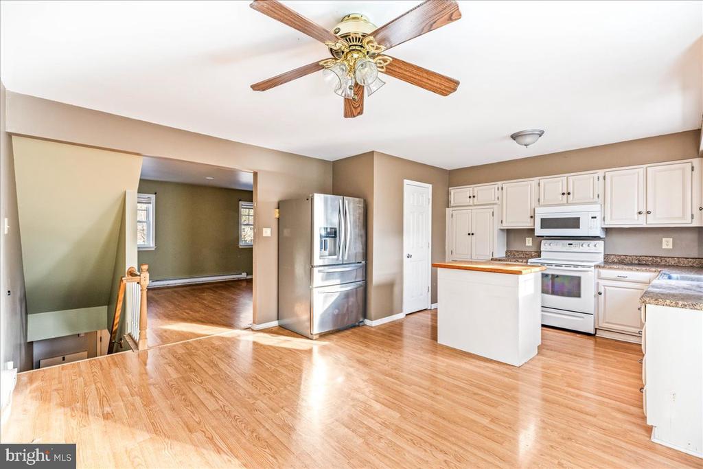 3 Berger Ln
