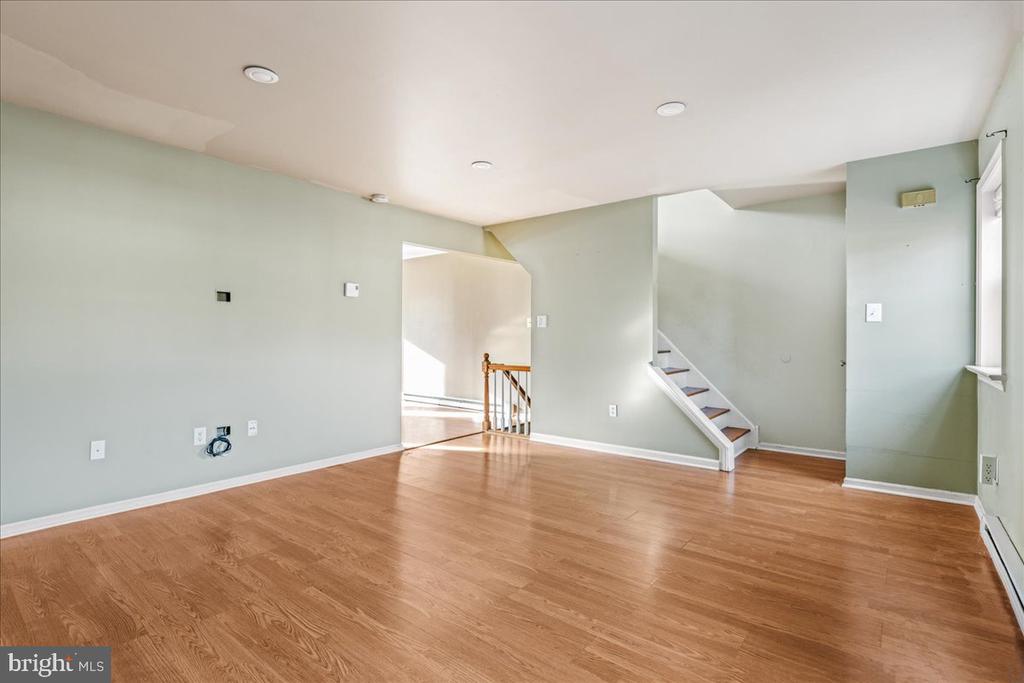 3 Berger Ln