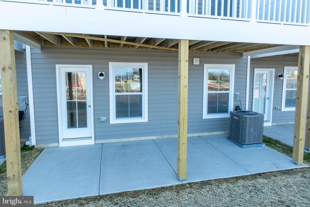 125 HIGHER ROCK COURT