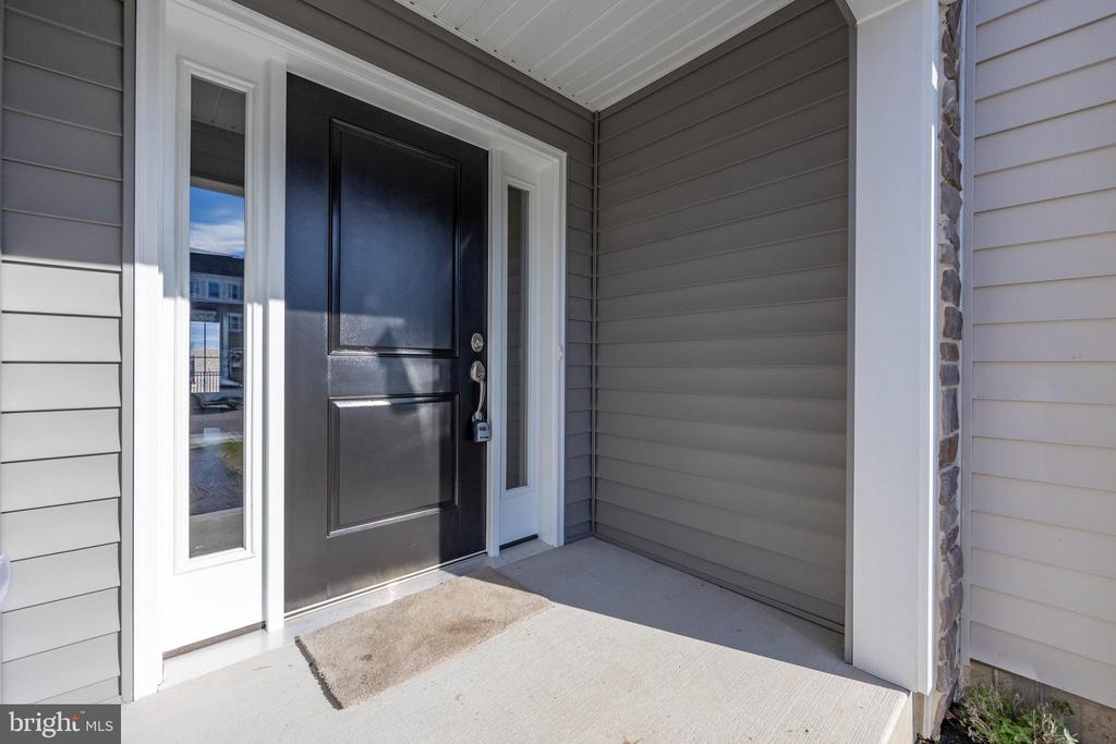 125 HIGHER ROCK COURT