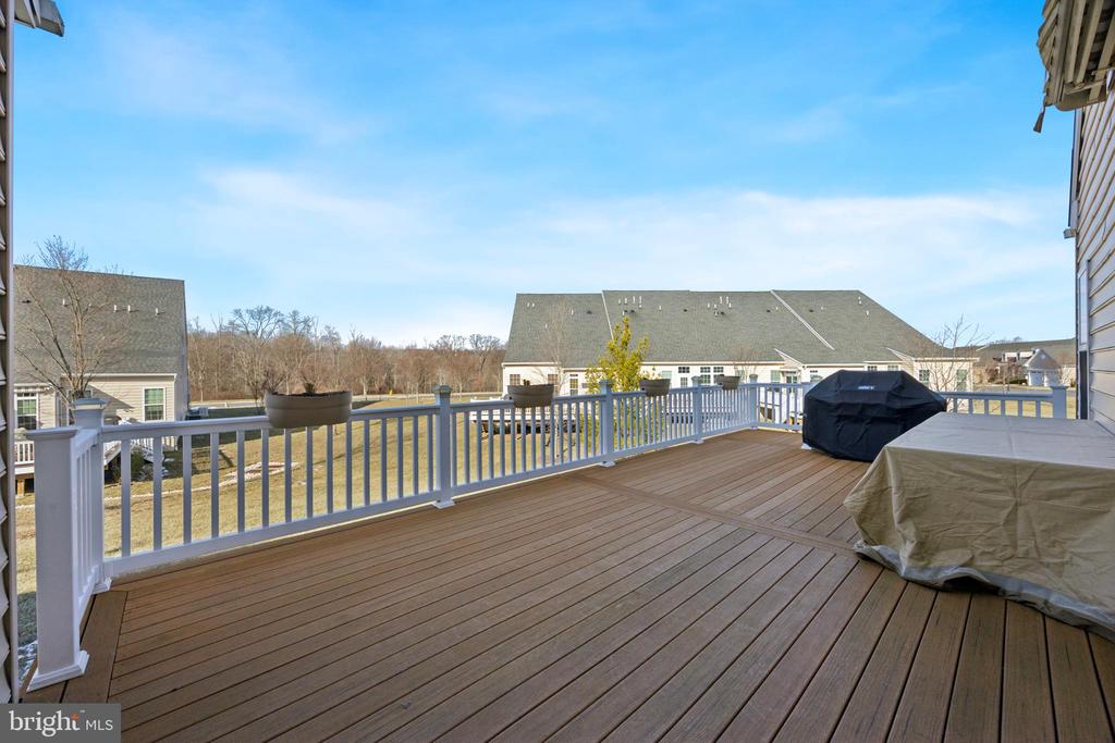 102 Shire Dr