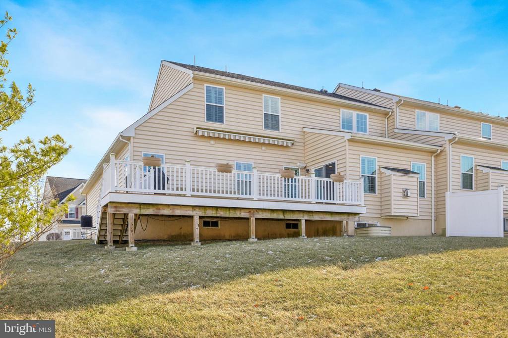 102 Shire Dr