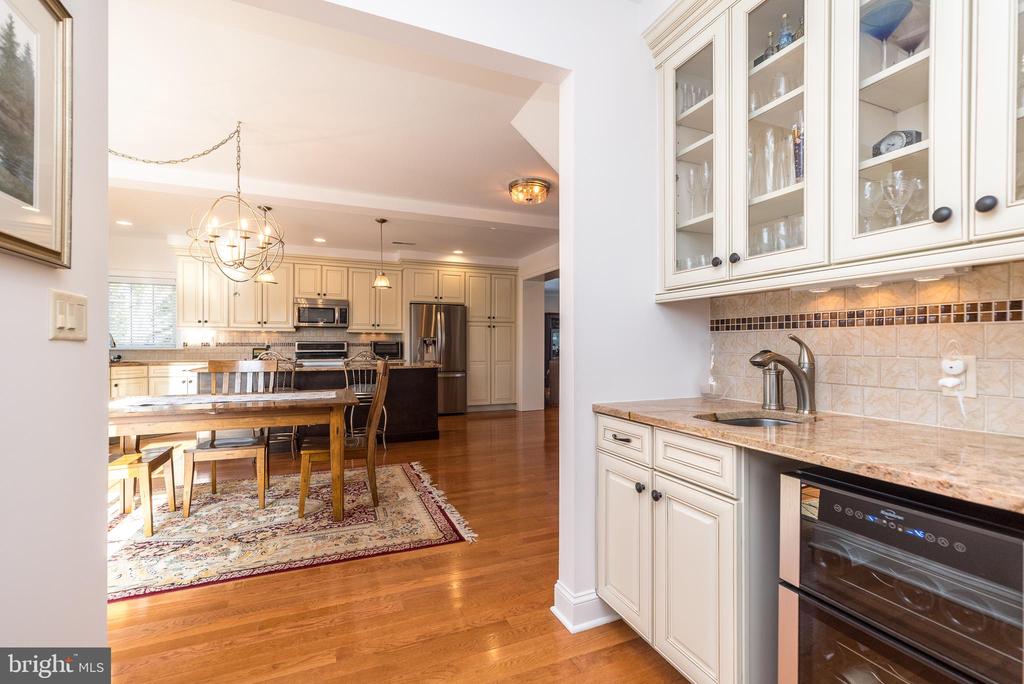 2434 Butler Pike