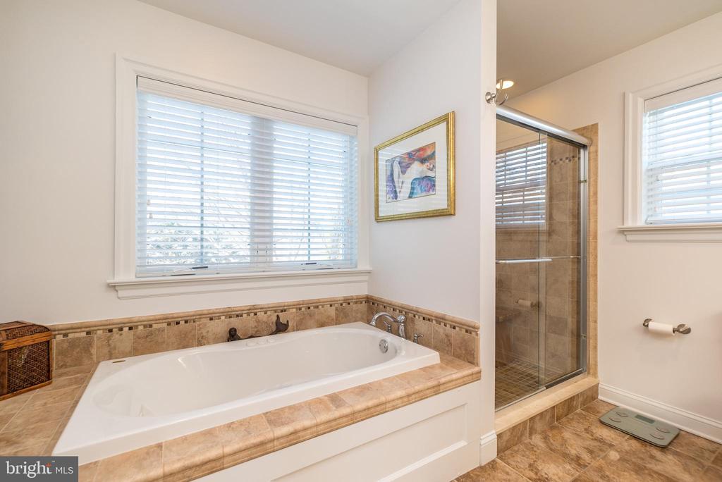 2434 Butler Pike